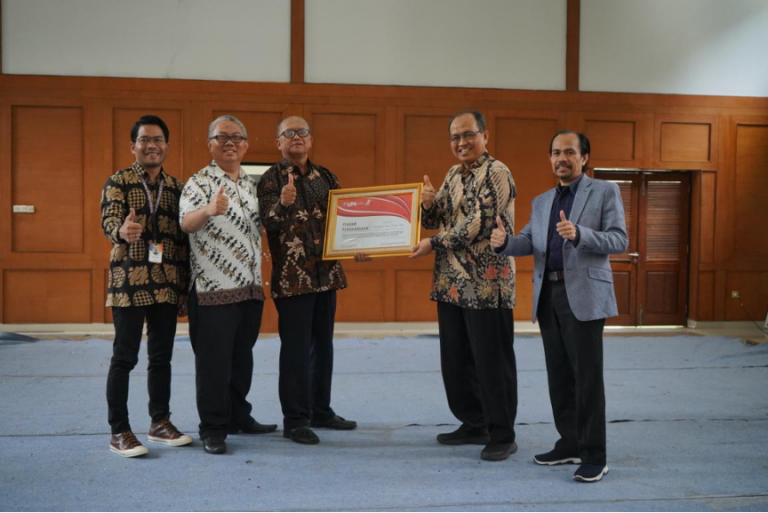 Humas UPI Sukses Gelar Anugerah Kehumasan 2022