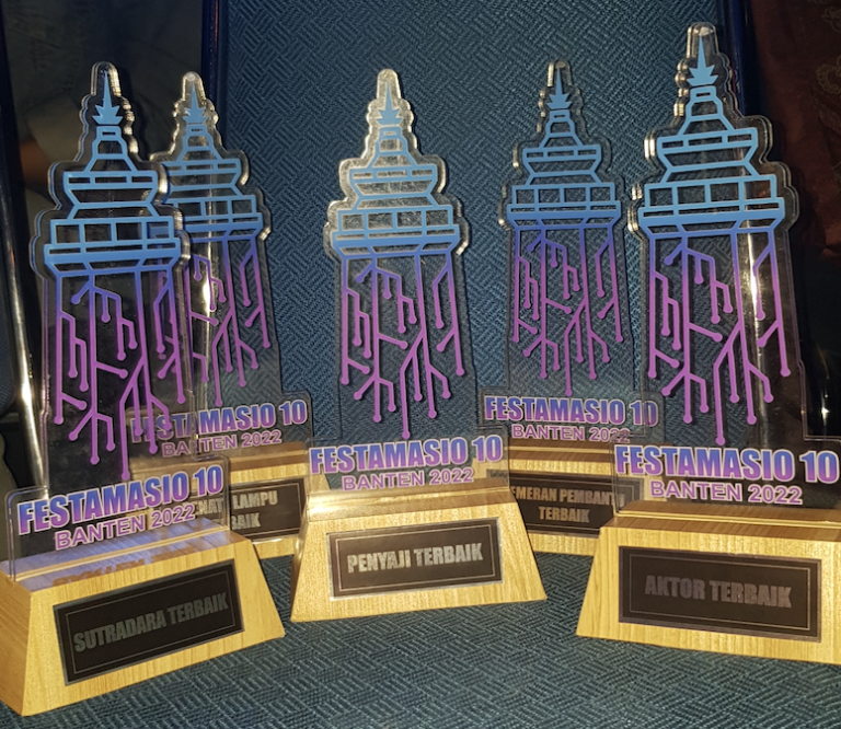 UKM Teater Lakon UPI Raih 5 Penghargaan dan Jadi Penyaji Terbaik di Ajang Festamasio Ke-10