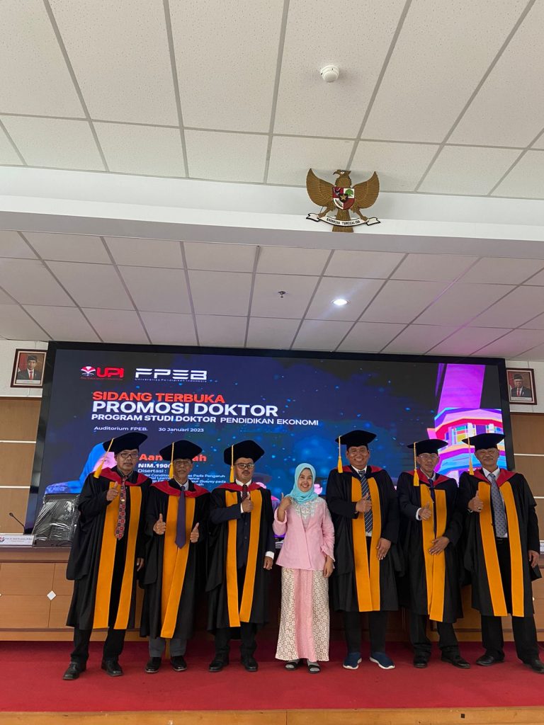 Aan Anisah, Dosen UGJ Raih Gelar Doktor Pendidikan Ekonomi UPI