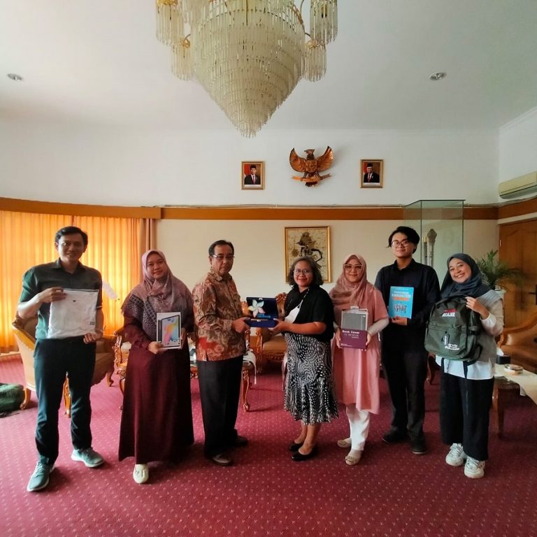SPPKS UPI Raih Prestasi Sebagai  Instansi Inspiratif Cerdas Berkarakter – Anti Kekerasan Seksual 2022