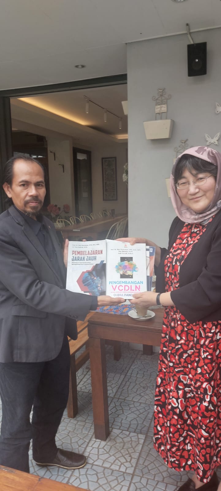 Prof. Deni Darmawan: Riset Kolaboratif melalui Peran IKU Humas