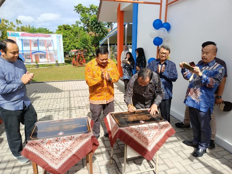 Rektor UPI Resmikan Gedung Baru TK Laboratorium Kampus UPI di Cibiru dan SDS Laboratorium Kampus UPI di Purwakarta