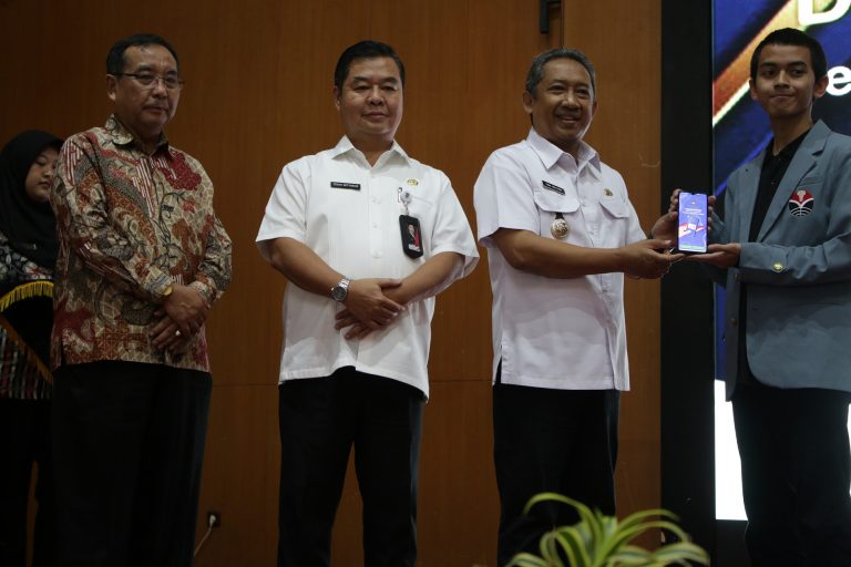Sukseskan Penerapan Identitas Kependudukan Digital, UPI Kerahkan Ribuan Sivitas Akademika