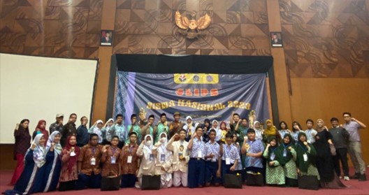FPIPS UPI GELAR OLIMPIADE IPS TINGKAT NASIONAL SMP/MTS SEDERAJAT: PEMBENTUKAN GENERASI Z YANG BERJIWA SOSIAL DAN PEDULI KEBUDAAYAN BANGSA DAN SOCIETY 5.0