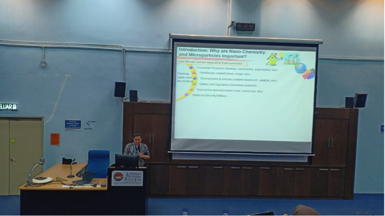 Dosen dan Mahasiswa UPI Raih Penghargaan Best Presenter Pada  Konferensi UPI-UPSI Tahun 2023 di Malaysia