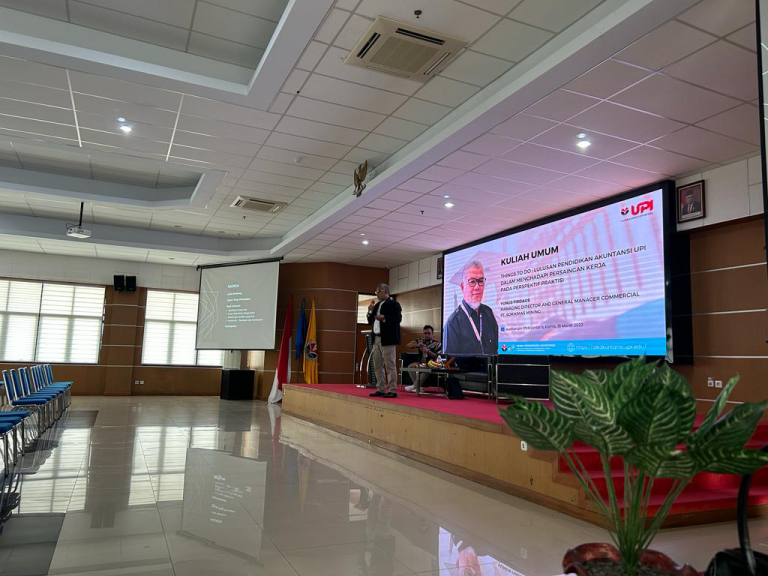 Tingkatkan Capaian Indikator Kinerja Utama Praktisi Mengajar, Prodi Pendidikan Akuntansi Hadirkan Managing Director and General Manager Commercial PT. Sorikmas Mining Yunus Firdaus Berbagi Penguatan Kompetensi di Dunia Kerja.