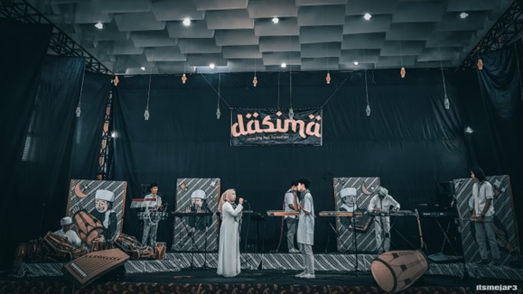 UNIT KARAWITAN MAHASISWA BERDAKWAH MELALUI DASIMA