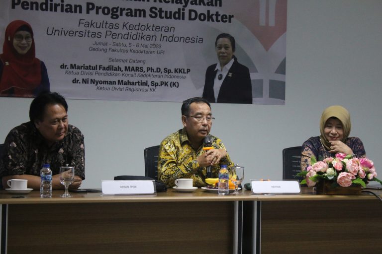 Rektor UPI Sambut Visitasi Penilaian Kelayakan Pendirian Program Studi Dokter oleh Tim Konsil Kedokteran Indonesia