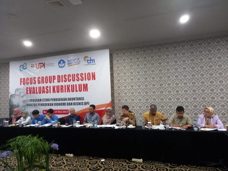 Program Studi Pendidikan Akuntansi FPEB UPI Menyelenggarakan Focus Group Discussion Evaluasi Kurikulum Tahun 2023 
