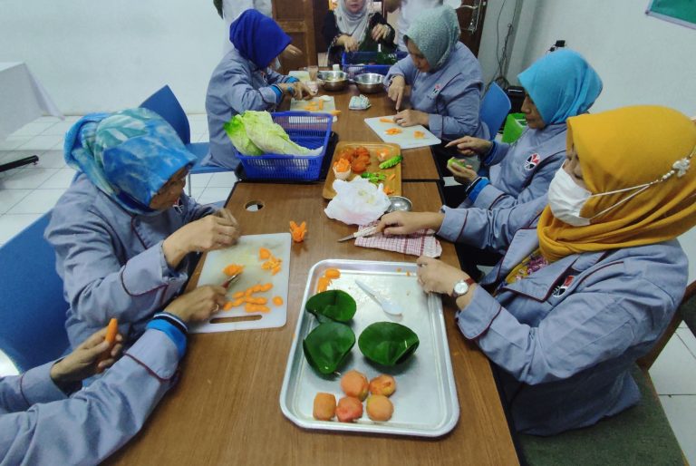 Prodi Tata Boga FPTK UPI Gelar Pelatihan Fun Cooking, Kolaborasi dengan FKPP UPI