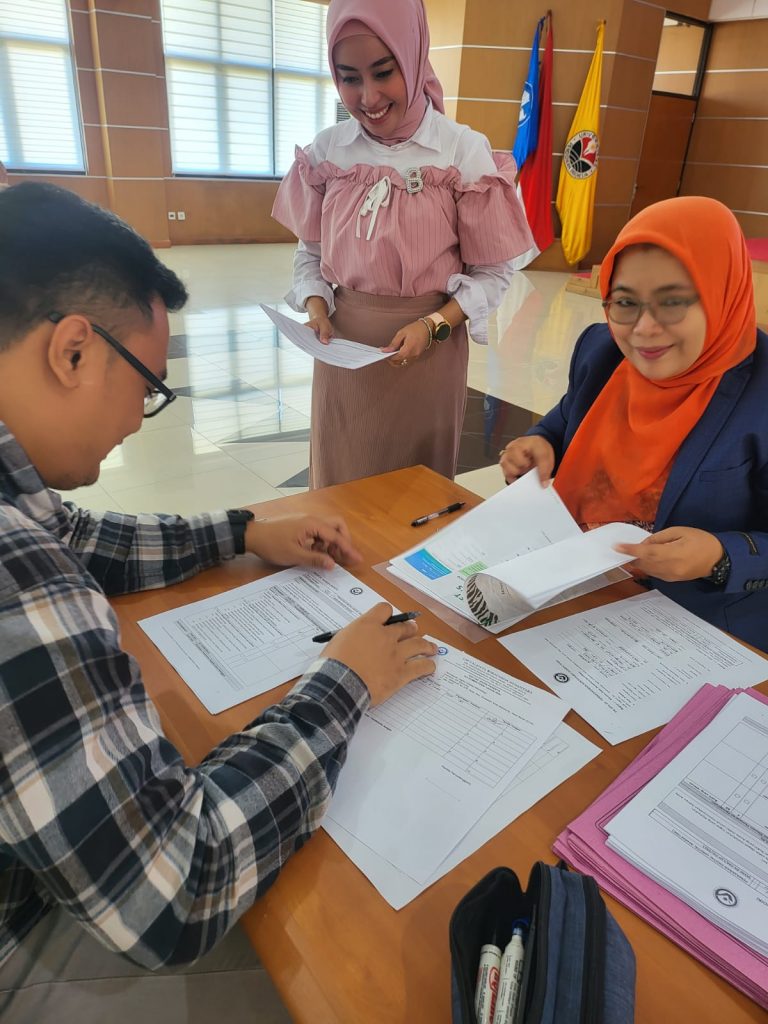 Bimtek dan Sertifikasi BNSP, Bentuk Kepedulian UPI terhadap Dosen Muda