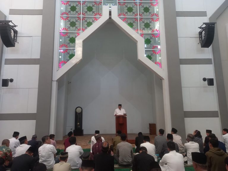 Idul Adha 1444 H, Prof. Dr. Drs. Udin Supriadi, M.Pd Mengajak Menghayati Nilai Persatuan, Persamaan, Persaudaraan, Pengorbanan dan Syukur dalam Haji dan Qurban 