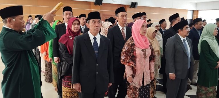 Rektor UPI Lantik Kaprodi dan Sekretaris Prodi serta Pejabat Struktural