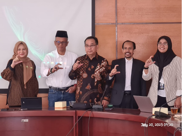 PPID UPI Undang Komisioner KIP pada Coaching Clinic Tim Monev Keterbukaan Informasi Publik 2023