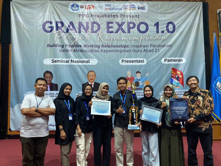 Semakin Unggul dan Profesional, Mahasiswa PPG Prajabatan IPS Gelombang 2 Raih Juara 1 Pameran Grand Expo 1.0 Proyek Kepemimpinan