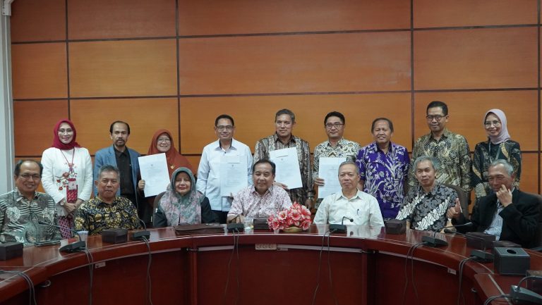 UPI Tambah 4 Guru Besar