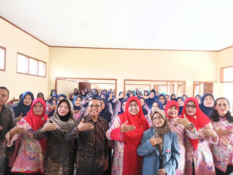 FIP UPI dengan POKJA PAUD Kabupaten Kuningan dan Pemerintah Kabupaten Kuningan Gelar P2M dan Workshop Penyusunan Perangkat Pembelajaran
