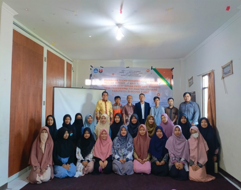 Prodi Pendidikan Masyarakat FIP UPI Selenggarakan Pengabdian Kepada Masyarakat Melalui Bimbingan Teknis Pengembangan Media Belajar Interaktif