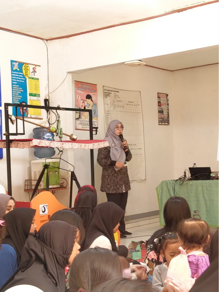 3 Dosen UPI Selenggarakan Pengabdian Kepada Masyarakat dalam Mengatasi Masalah Stunting dengan Pendekatan Health Promotion 