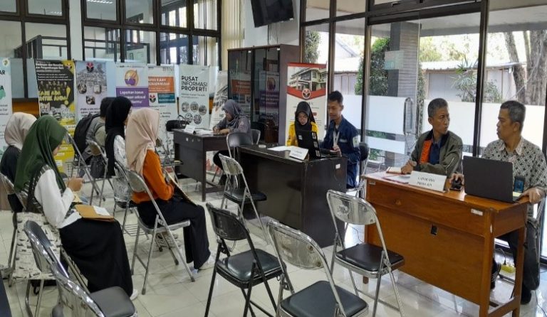 PELAPORAN DIRI MAHASISWA BARU KAMPUS UPI DI CIBIRU TAHUN AKADEMIK 2023-2024