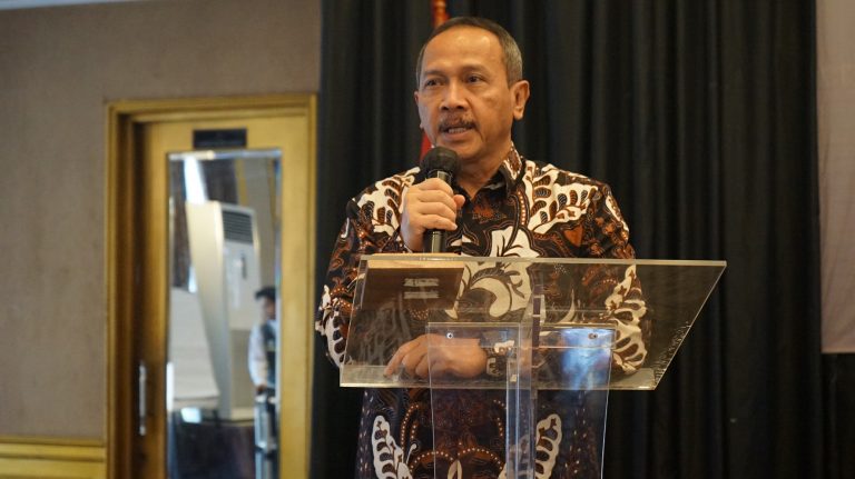 Prof. Syihabuddin Tegaskan Jika Mahasiswa PPG Harus Bisa Berpikir Interdisiplin dan Komprehensif