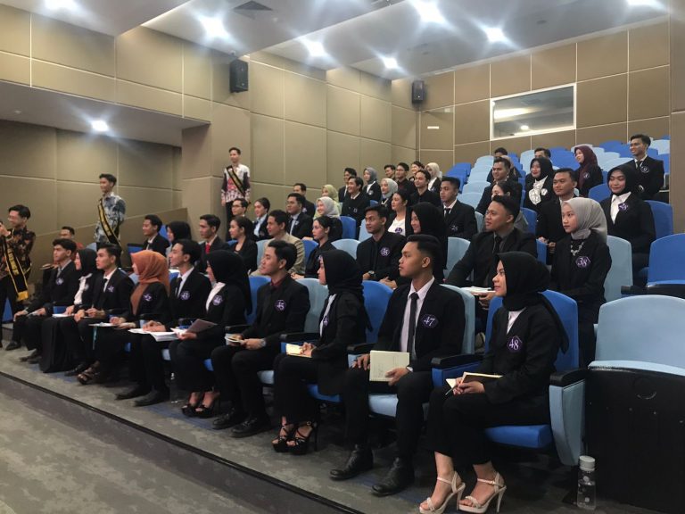 Hebat, 48 Finalis Putera Puteri Bumi Siliwangi Pelajari Teknik Komunikasi