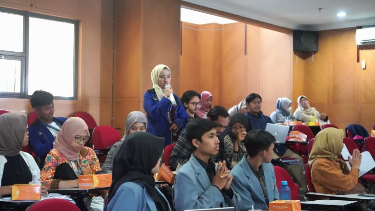 Kolaborasi Ditmawa dan Inkubator Bisnis UPI dalam Program P2MW