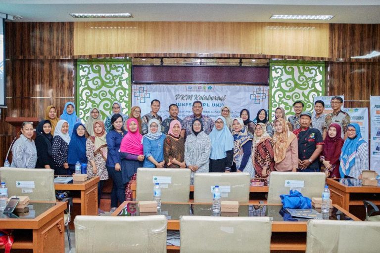 Program Studi Pendidikan Bisnis FPEB UPI Gandeng UNESA dan UNJ Selenggarakan Pengabdian kepada Masyarakat (PKM)