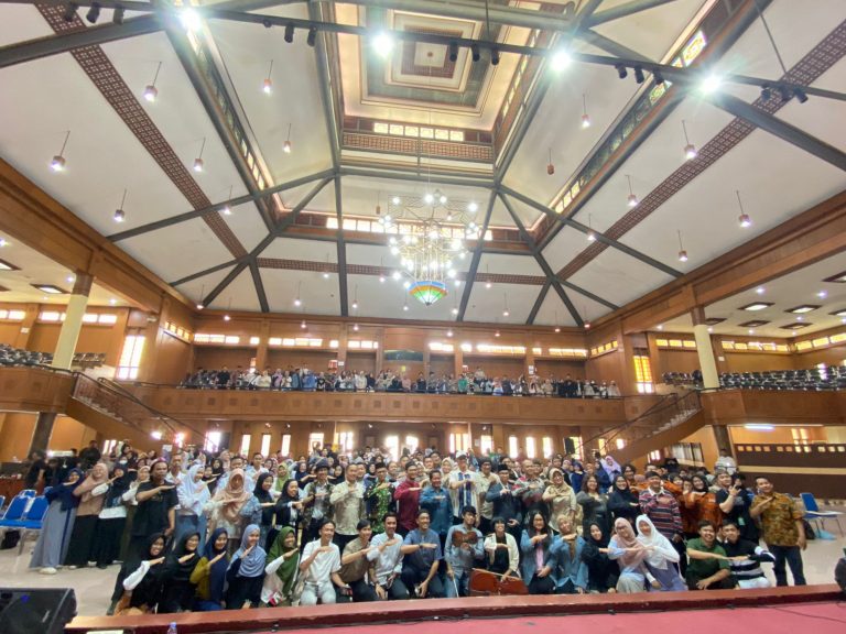 Balai Litbang Kemenag, PeaceGen, dan UPI Kolaborasi Rayakan Moderasi Beragama pada Kegiatan Grand Final Festival Film Pendek 2023