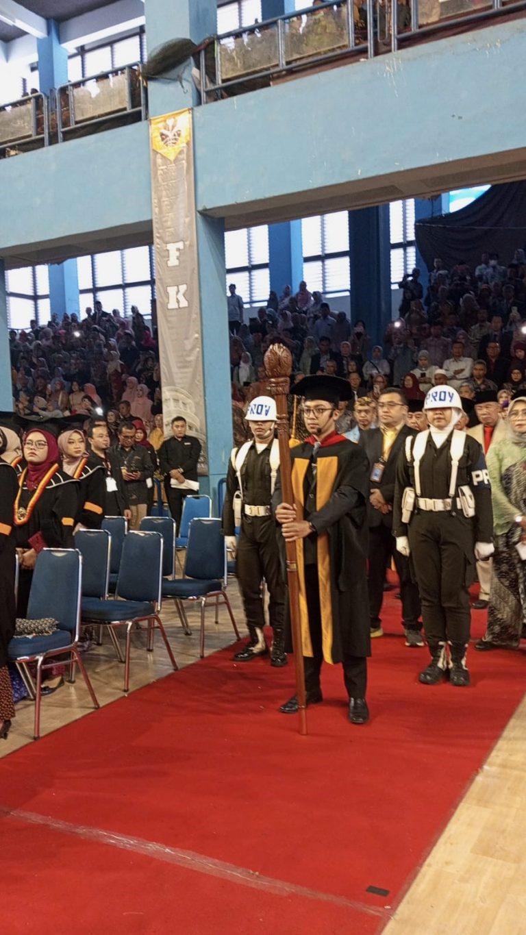 Menwa Yon XI/UPI/RP Asah Kepemimpinan Lapangan Dalam Kegiatan Wisuda Gelombang III UPI Tahun 2023