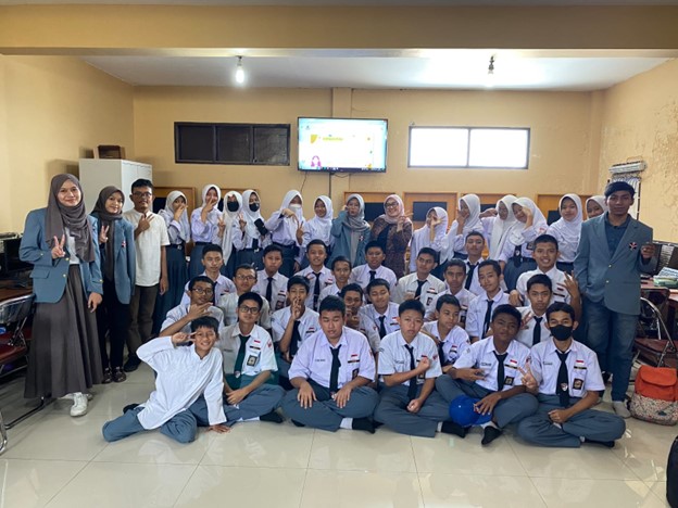 Tim PKM – PM UPI Nutristzil Berhasil Mengembangkan Media Edukasi Gizi Seimbang berupa Game Nutriszil Berbasis Interactive Website “Penuhi Gizi Terangi Gen Z menuju Keberhasilan” Mempersiapkan Generasi Emas 2045