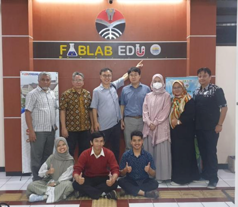 Fablab Edu UPI was visited by the LUPIC Coordinator from South Korea