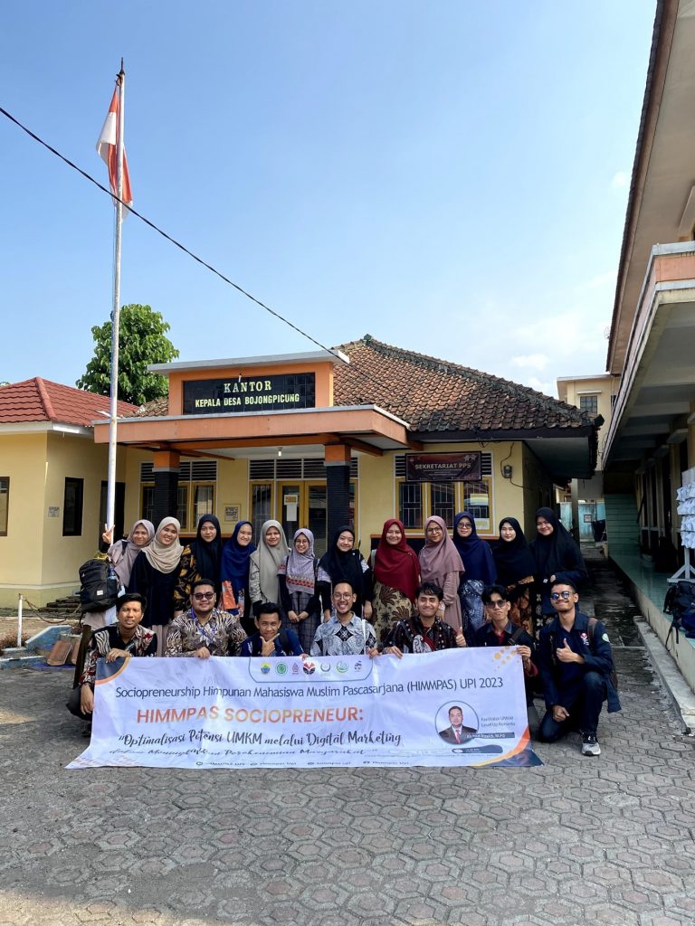 Himpunan Mahasiswa Muslim Pascasarjana (HIMMPAS) UPI Menggelar Kegiatan Sociopreneurship dalam Rangka Optimalisasi Potensi UMKM Melalui Digital Marketing di Desa Bojongpicung, Cianjur, Jawa Barat