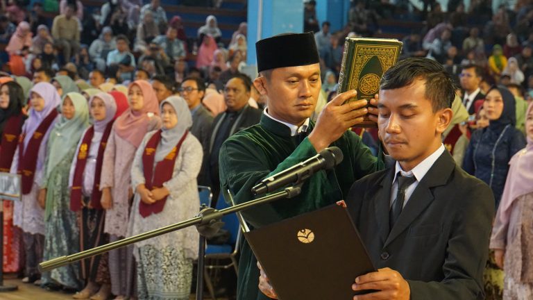 Sumpah Profesi bagi Lulusan PPG UPI Menggambarkan Nilai-nilai Etika, Moralitas, dan Profesionalisme