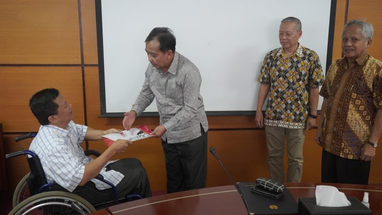 UPI Tambah 1 Guru Besar