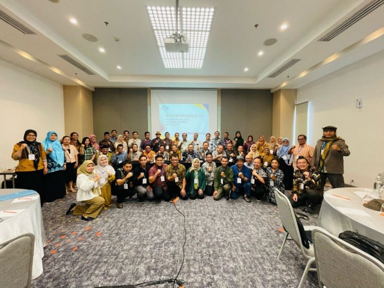 Edutechnopreneurship: Profil Lulusan Program Studi Sarjana (S1) Teknologi Pendidikan