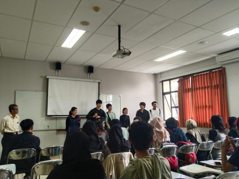 Mahasiswa dan Dosen Konan University Kunjungi UPI, Lakukan Pertukaran Kebudayaan Mahasiswa