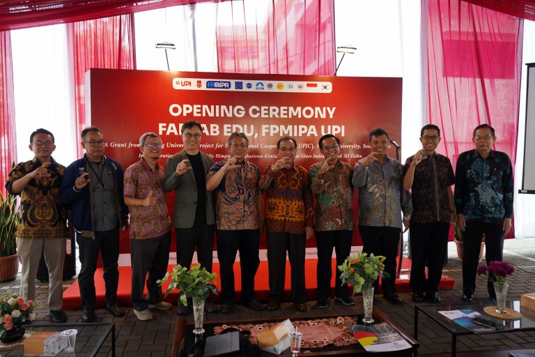 FPMIPA UPI Apresiasi Kehadiran Fablab Edu