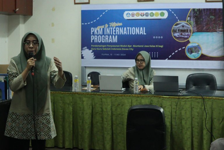 Tingkatkan IKU, Tim Dosen Program Studi Pendidikan Akuntansi FPEB UPI dampingi Para Guru Sekolah Indonesia Davao di Filipina Melalui PkM Internasional