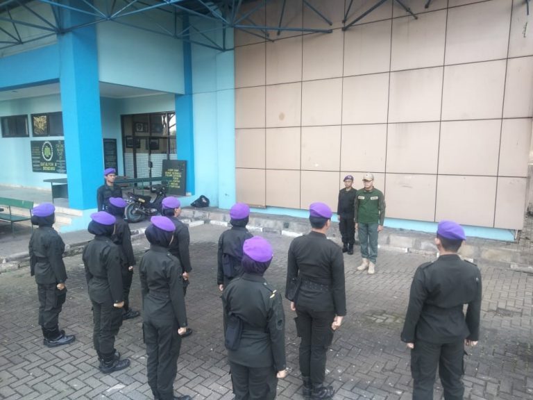 Resimen Mahasiswa Mahawarman Batalyon XI UPI Menyelenggarakan Latihan Penguatan Satuan