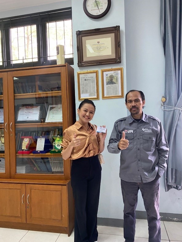MEMBAWA TERBANG ALUMNI UPI CIBIRU TEMBUS NDHU TAIWAN