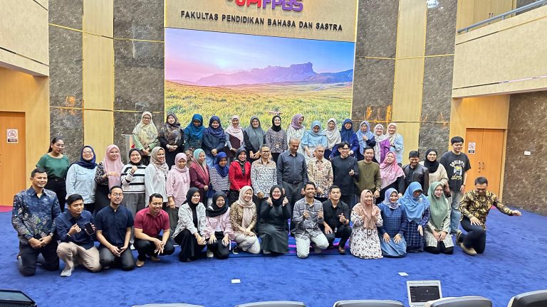 Workshop Asesmen “Beyond Tests: Reconceptualizing Effective Assessment”, Tingkatkan Kualifikasi dan Kompetensi Dosen serta Mahasiswa UPI 