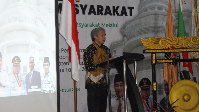 Pengembangan Kapasitas Masyarakat melalui Kolaborasi Merdeka Belajar: Puncak Kegiatan Pengabdian kepada Masyarakat (PkM) FIP 2024 di Pelabuhanratu Kab. Sukabumi
