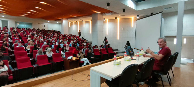 FPSD UPI Gelar Studium Generale “The Production of VR Assets”