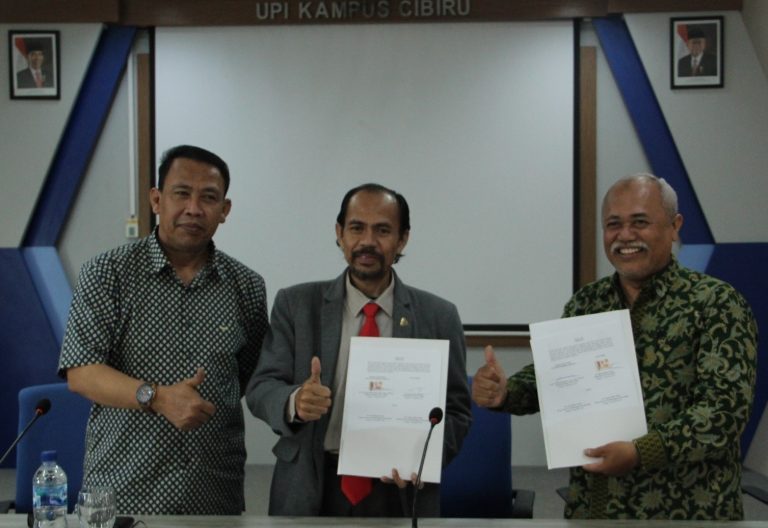 Studi Banding Prodi PGMI STAI Sabili ke Kampus  UPI di Cibiru dalam Rangka Pengelolaan Laboratorium Microteaching