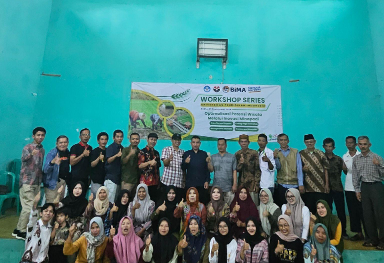 Tingkatkan Ekonomi dan Wisata Desa Sukamanah Kabupaten Tasikmalaya, Tim Dosen UPI Kembangkan Inovasi Minapadi Bagi Petani