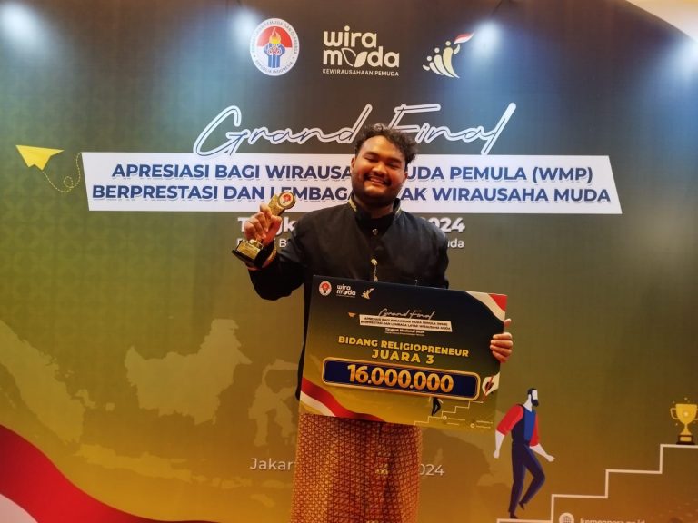 Prestasi Mahasiswa FPBS UPI Apresiasi Wirausaha Muda Pemula Kemenpora 2024
