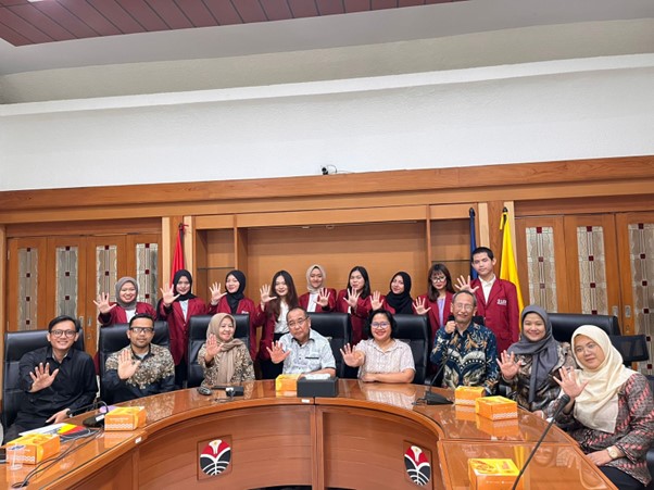 Penyerahan SK Rektor Anggota Satgas PPKS UPI Periode Tahun 2024—2026