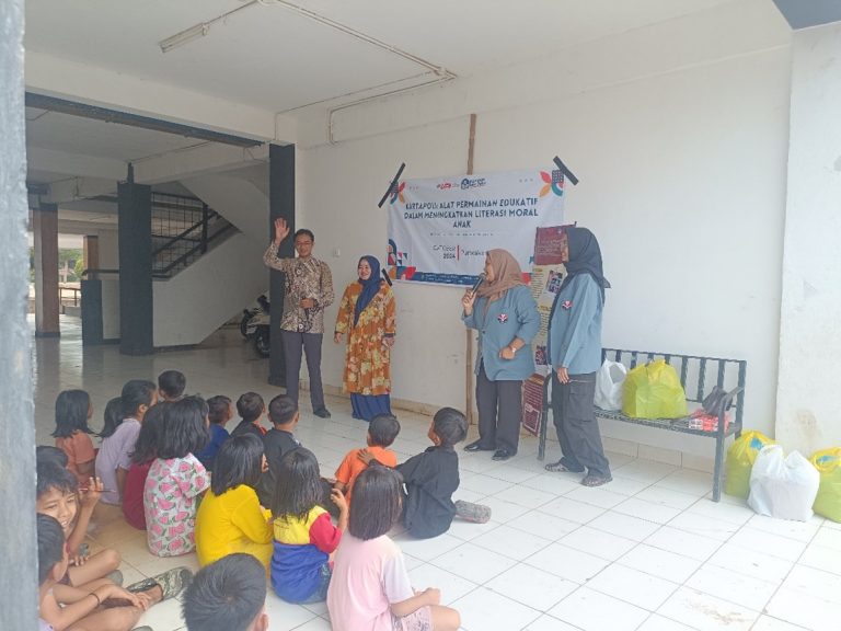 Jalani Hilirisasi Inovasi Hasil Pengabdian Kepada Masyarakat, Tim Dosen dan Mahasiswa PGSD UPI Kampus UPI di Purwakarta Mengusung APE Kartapoli
