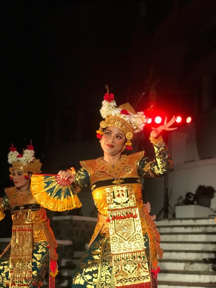 ISOLA 12 JAM MENARI 2024: ”Ignation for eternity” Mengukir Keberagaman Budaya di Kampus UPI
